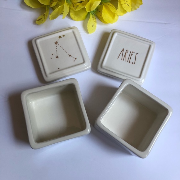 Rae Dunn Taurus ♉️ Trinket Box Set - Picture 4 of 4